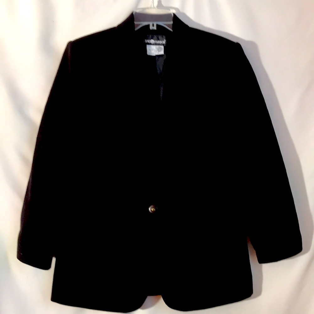 Classic Black Women's Blazer